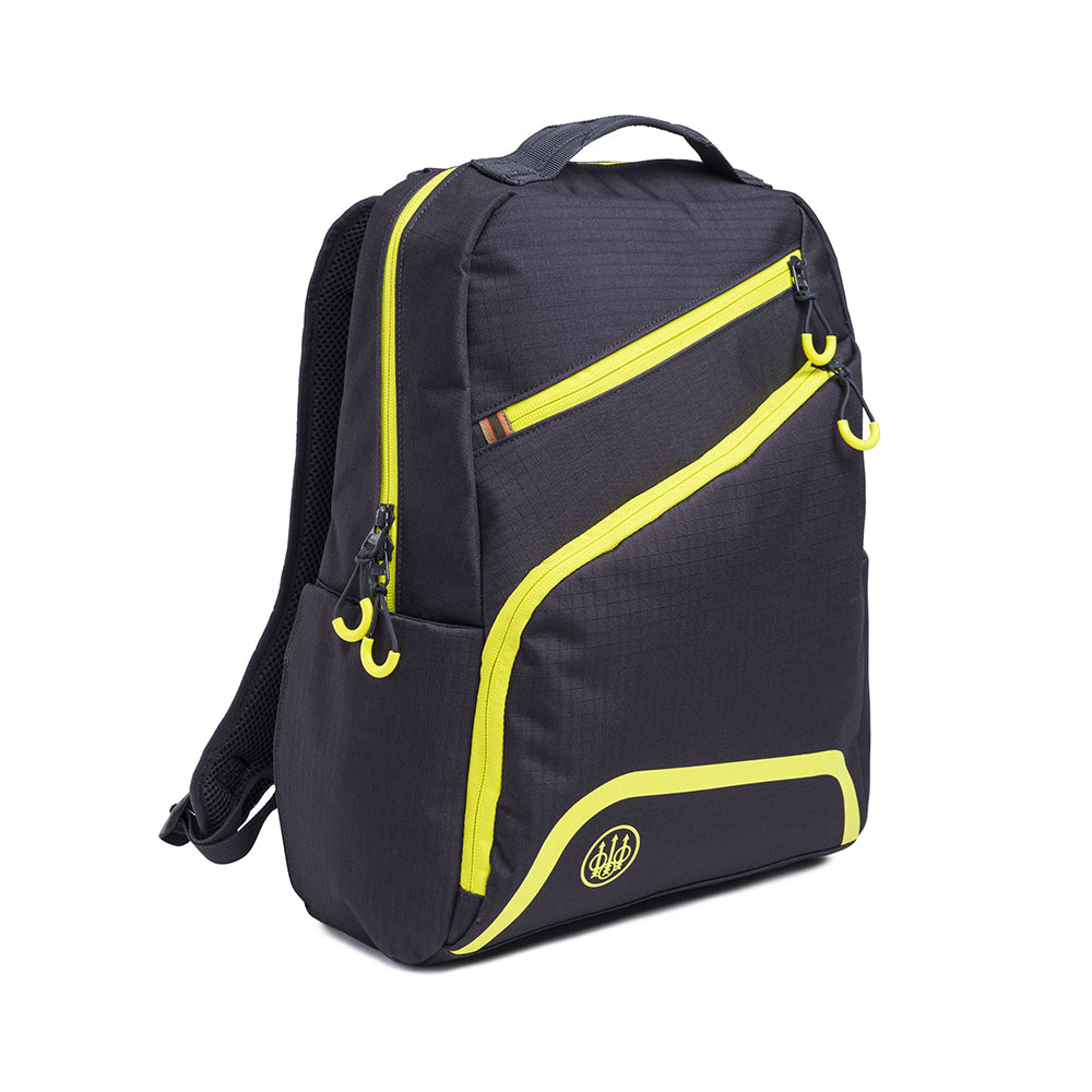 Zaino Beretta Challenge 18L multifunzione con tasche frontali e spallacci imbottiti