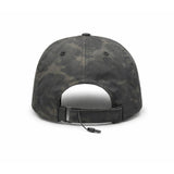 cappello beretta camouflage tecnico leggero con logo frontale indossato uomo outdoor