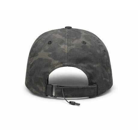 cappello beretta camouflage tecnico leggero con logo frontale indossato uomo outdoor